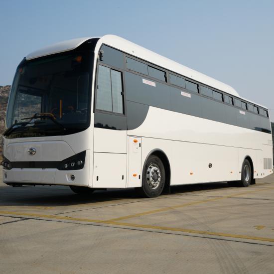 autobús nuevo de serie