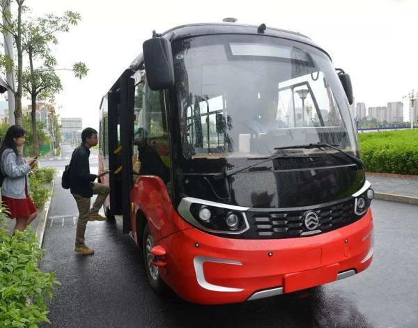 Golden Dragon lanza servicios de autobuses de conducción autónoma 5g
