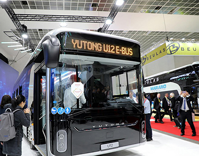 el fabricante chino de autobuses yutong gana 3 premios busworld en bruselas